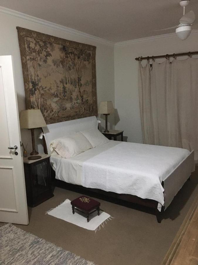 Villa Serena Bed & Breakfast Ембу Екстериор снимка
